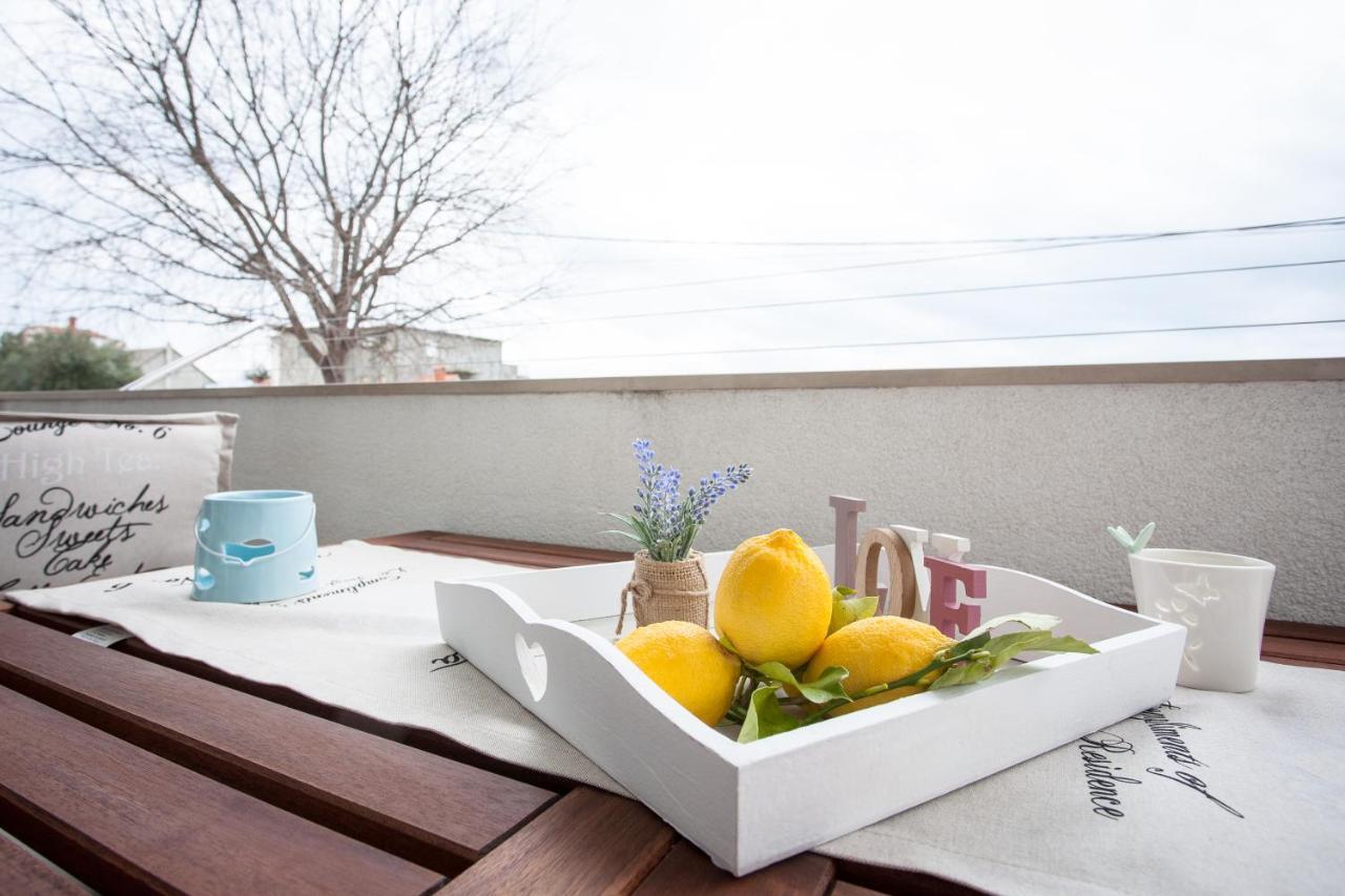 Ferienwohnung Abbadessa Kaštela Exterior foto