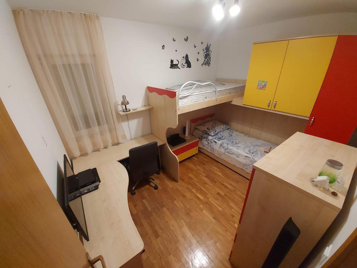Ferienwohnung Abbadessa Kaštela Exterior foto